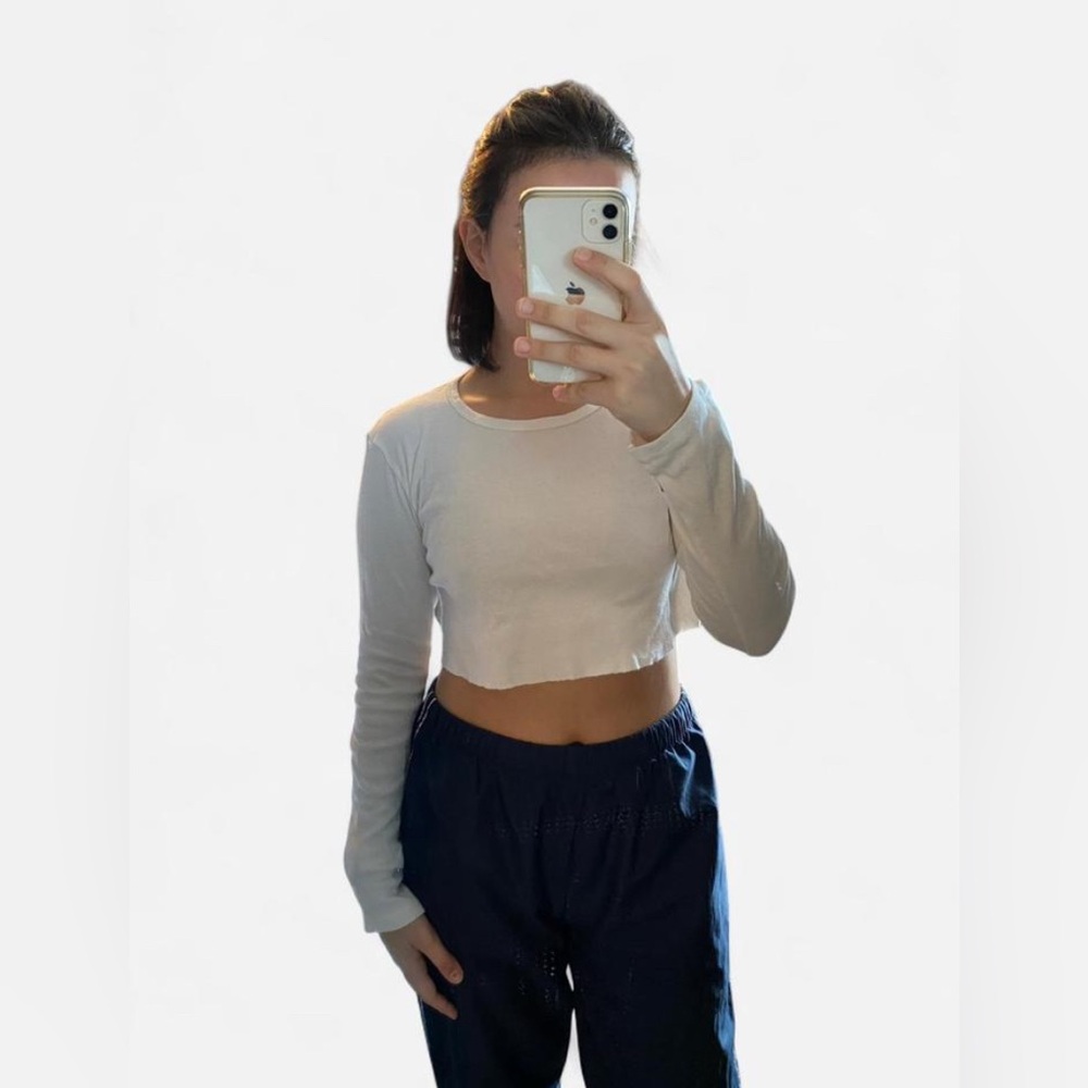 Brandy Melville White Long Sleeve Crop Top